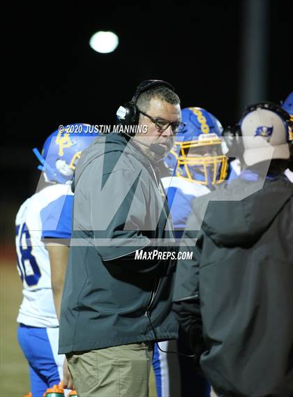 Thumbnail 2 in Gosnell vs. Dumas (AAA 4A 2nd Round Playoff) photogallery.