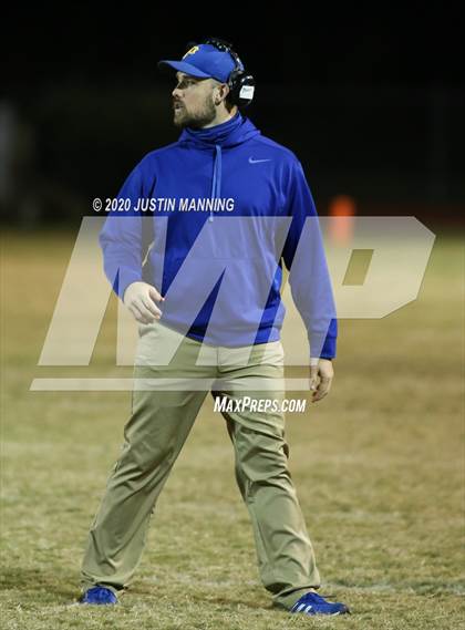 Thumbnail 3 in Gosnell vs. Dumas (AAA 4A 2nd Round Playoff) photogallery.