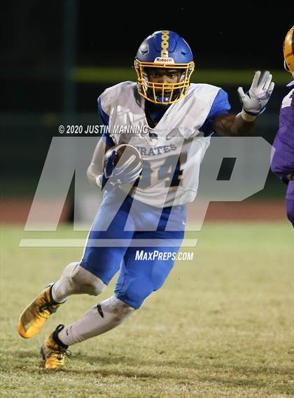 Thumbnail 2 in Gosnell vs. Dumas (AAA 4A 2nd Round Playoff) photogallery.