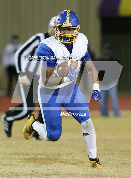 Thumbnail 1 in Gosnell vs. Dumas (AAA 4A 2nd Round Playoff) photogallery.