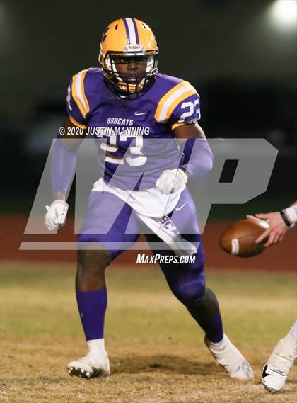 Thumbnail 3 in Gosnell vs. Dumas (AAA 4A 2nd Round Playoff) photogallery.