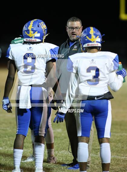 Thumbnail 3 in Gosnell vs. Dumas (AAA 4A 2nd Round Playoff) photogallery.