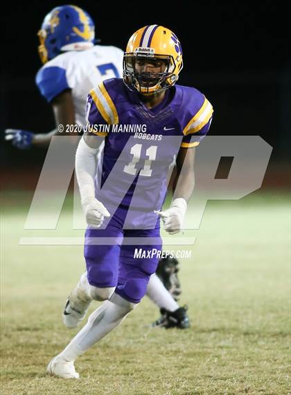 Thumbnail 2 in Gosnell vs. Dumas (AAA 4A 2nd Round Playoff) photogallery.