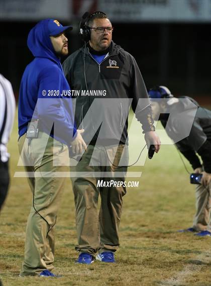 Thumbnail 1 in Gosnell vs. Dumas (AAA 4A 2nd Round Playoff) photogallery.