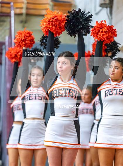 Thumbnail 3 in Elizabethton @ Happy Valley photogallery.