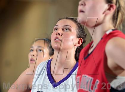 Thumbnail 1 in Sevier County vs  South-Doyle (District 2-AAA Playoff) photogallery.
