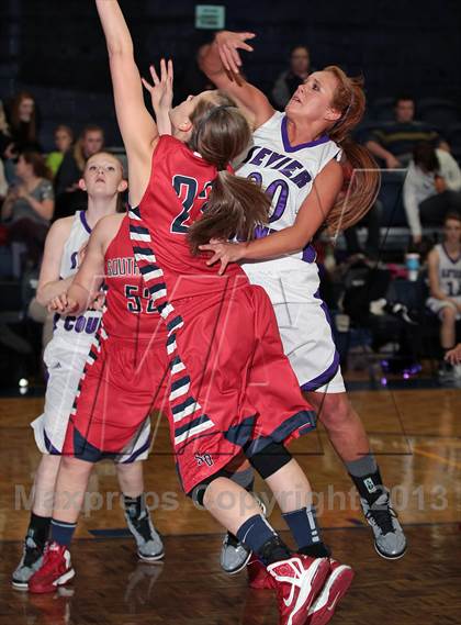 Thumbnail 3 in Sevier County vs  South-Doyle (District 2-AAA Playoff) photogallery.