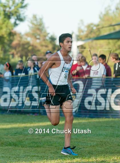 Thumbnail 1 in Clovis Invitational Division 2 5K Varsity Boys Race photogallery.
