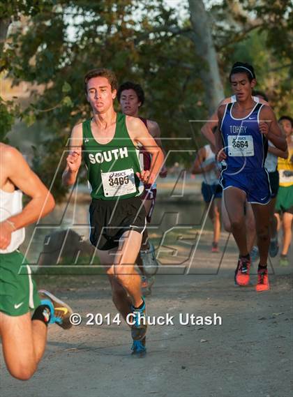 Thumbnail 3 in Clovis Invitational Division 2 5K Varsity Boys Race photogallery.