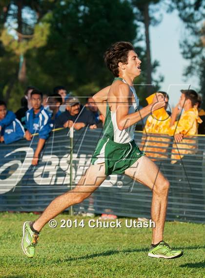 Thumbnail 2 in Clovis Invitational Division 2 5K Varsity Boys Race photogallery.