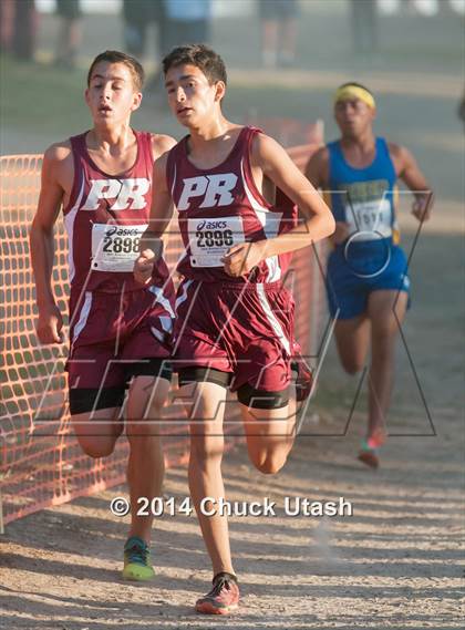 Thumbnail 2 in Clovis Invitational Division 2 5K Varsity Boys Race photogallery.
