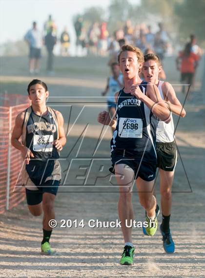 Thumbnail 2 in Clovis Invitational Division 2 5K Varsity Boys Race photogallery.