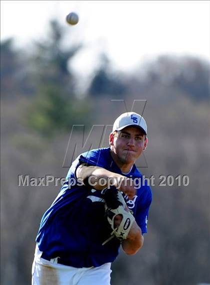 Thumbnail 2 in Lampeter-Strasburg @ Penn Manor photogallery.