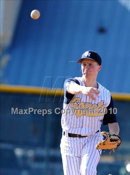 Thumbnail 2 in Lampeter-Strasburg @ Penn Manor photogallery.