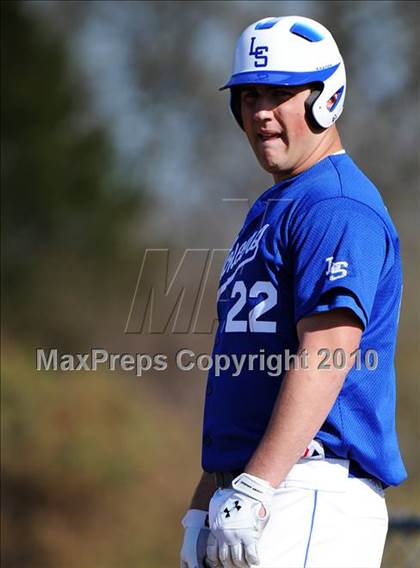 Thumbnail 3 in Lampeter-Strasburg @ Penn Manor photogallery.