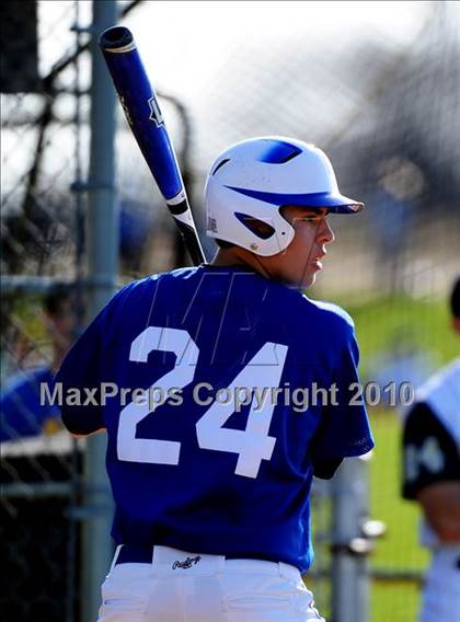 Thumbnail 3 in Lampeter-Strasburg @ Penn Manor photogallery.