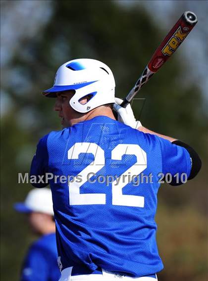 Thumbnail 1 in Lampeter-Strasburg @ Penn Manor photogallery.