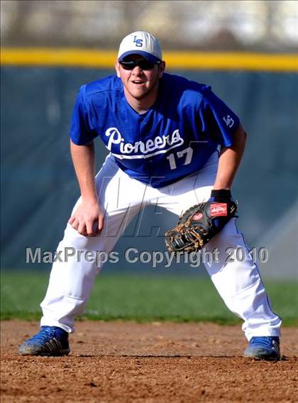 Thumbnail 2 in Lampeter-Strasburg @ Penn Manor photogallery.