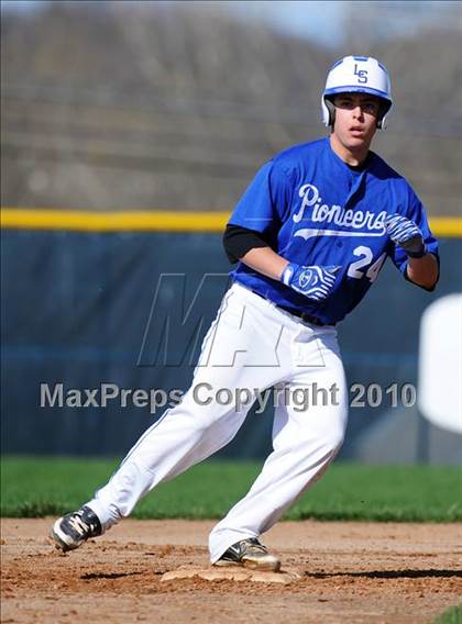 Thumbnail 3 in Lampeter-Strasburg @ Penn Manor photogallery.