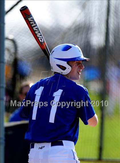 Thumbnail 1 in Lampeter-Strasburg @ Penn Manor photogallery.