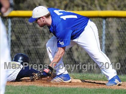 Thumbnail 2 in Lampeter-Strasburg @ Penn Manor photogallery.