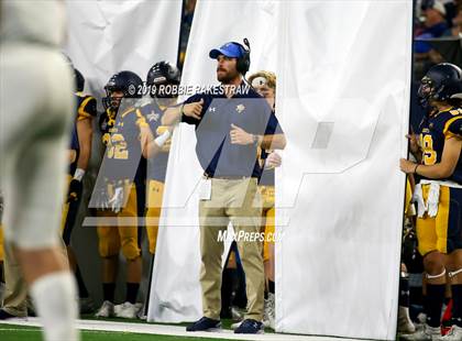 Thumbnail 2 in Magnolia vs. Highland Park (UIL 5A Division 1 Region 2 Area Playoff) photogallery.