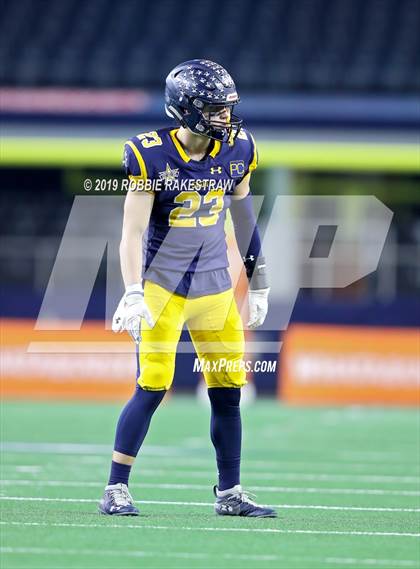 Thumbnail 2 in Magnolia vs. Highland Park (UIL 5A Division 1 Region 2 Area Playoff) photogallery.