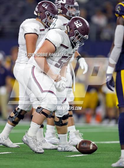 Thumbnail 1 in Magnolia vs. Highland Park (UIL 5A Division 1 Region 2 Area Playoff) photogallery.