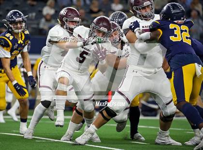Thumbnail 2 in Magnolia vs. Highland Park (UIL 5A Division 1 Region 2 Area Playoff) photogallery.