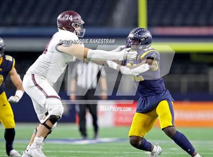 Thumbnail 2 in Magnolia vs. Highland Park (UIL 5A Division 1 Region 2 Area Playoff) photogallery.