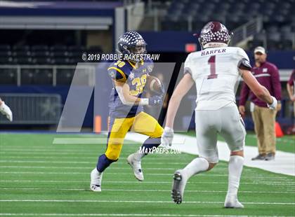 Thumbnail 1 in Magnolia vs. Highland Park (UIL 5A Division 1 Region 2 Area Playoff) photogallery.