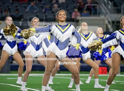 Thumbnail 2 in Magnolia vs. Highland Park (UIL 5A Division 1 Region 2 Area Playoff) photogallery.