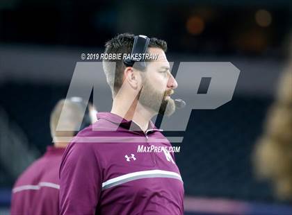 Thumbnail 2 in Magnolia vs. Highland Park (UIL 5A Division 1 Region 2 Area Playoff) photogallery.