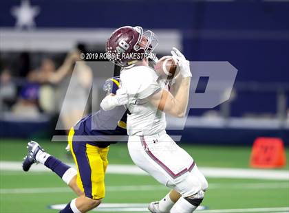 Thumbnail 3 in Magnolia vs. Highland Park (UIL 5A Division 1 Region 2 Area Playoff) photogallery.