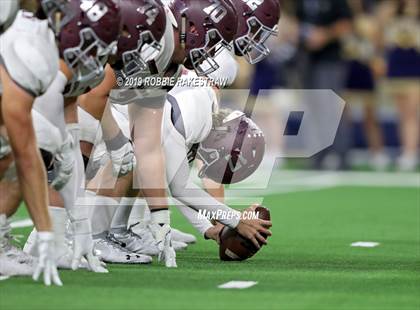 Thumbnail 1 in Magnolia vs. Highland Park (UIL 5A Division 1 Region 2 Area Playoff) photogallery.