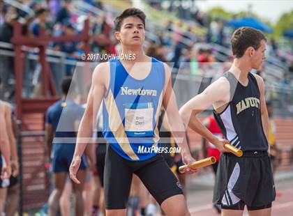 Thumbnail 2 in 50th Annual Loucks Games (Men’s 4X400 Nick Panaro Relay) photogallery.