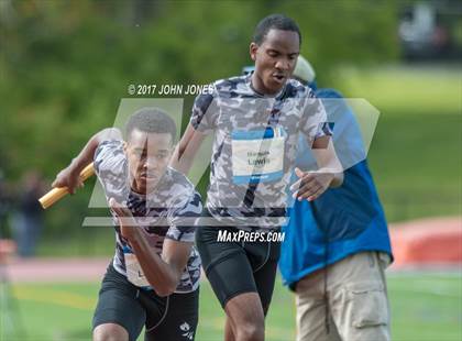 Thumbnail 2 in 50th Annual Loucks Games (Men’s 4X400 Nick Panaro Relay) photogallery.