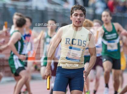 Thumbnail 3 in 50th Annual Loucks Games (Men’s 4X400 Nick Panaro Relay) photogallery.