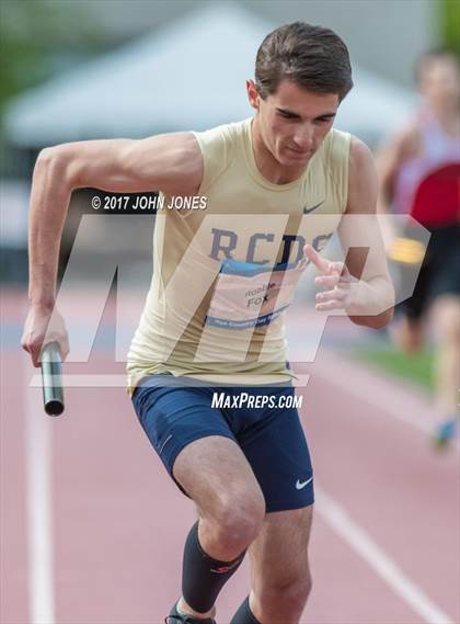 Thumbnail 3 in 50th Annual Loucks Games (Men’s 4X400 Nick Panaro Relay) photogallery.