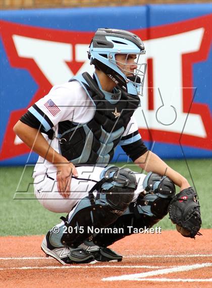 Thumbnail 1 in East vs. Shawnee Mission Northwest (KSHSAA 6A Quarterfinal) photogallery.