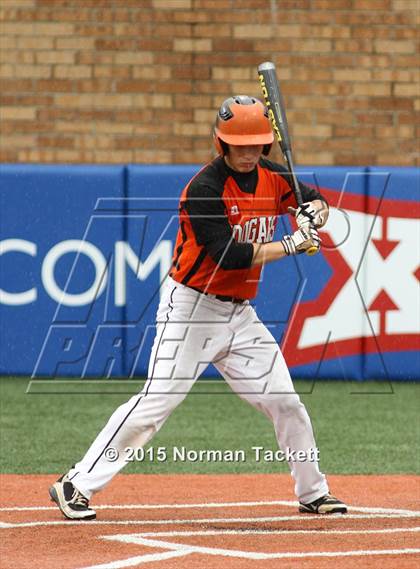 Thumbnail 3 in East vs. Shawnee Mission Northwest (KSHSAA 6A Quarterfinal) photogallery.