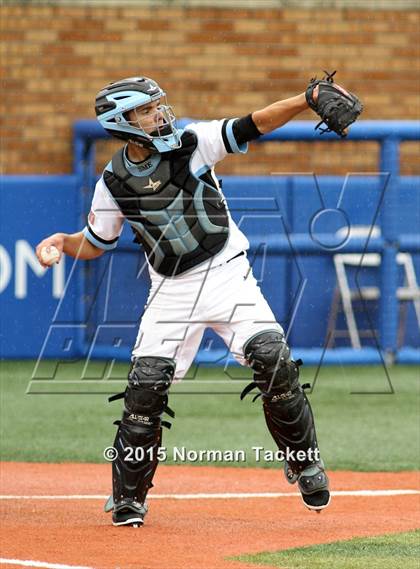 Thumbnail 2 in East vs. Shawnee Mission Northwest (KSHSAA 6A Quarterfinal) photogallery.