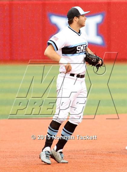 Thumbnail 3 in East vs. Shawnee Mission Northwest (KSHSAA 6A Quarterfinal) photogallery.