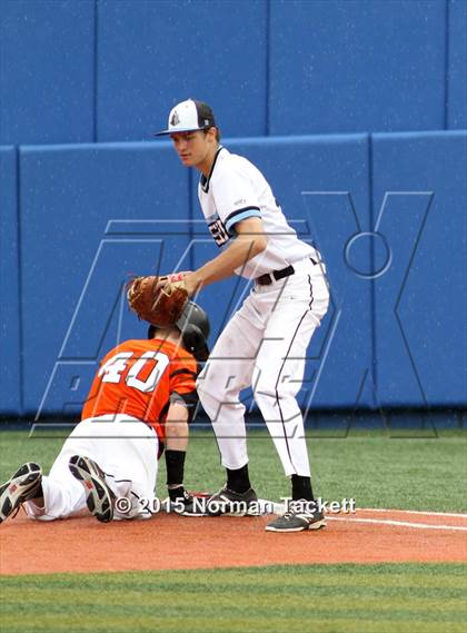 Thumbnail 2 in East vs. Shawnee Mission Northwest (KSHSAA 6A Quarterfinal) photogallery.