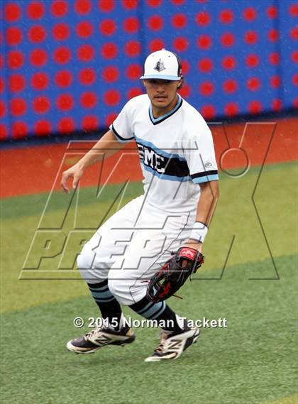 Thumbnail 3 in East vs. Shawnee Mission Northwest (KSHSAA 6A Quarterfinal) photogallery.