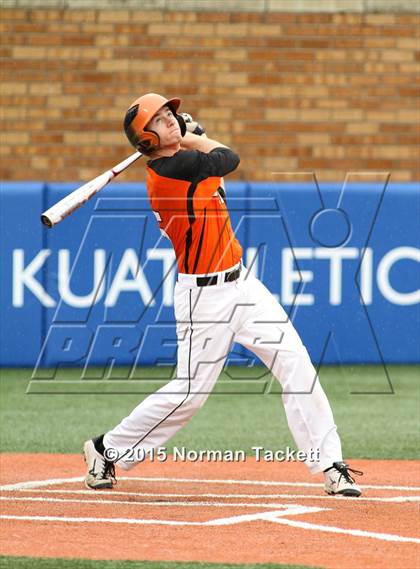 Thumbnail 3 in East vs. Shawnee Mission Northwest (KSHSAA 6A Quarterfinal) photogallery.
