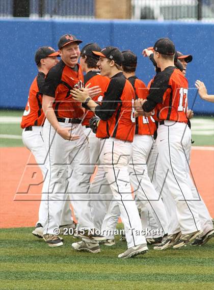 Thumbnail 2 in East vs. Shawnee Mission Northwest (KSHSAA 6A Quarterfinal) photogallery.