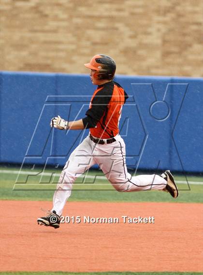 Thumbnail 1 in East vs. Shawnee Mission Northwest (KSHSAA 6A Quarterfinal) photogallery.