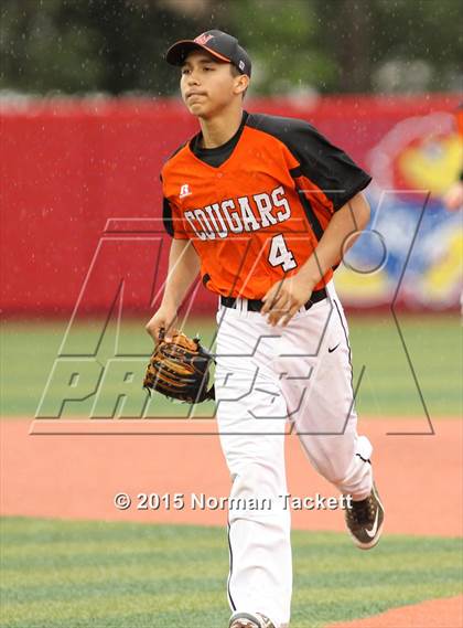 Thumbnail 2 in East vs. Shawnee Mission Northwest (KSHSAA 6A Quarterfinal) photogallery.
