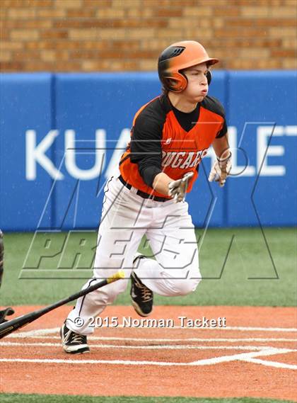 Thumbnail 3 in East vs. Shawnee Mission Northwest (KSHSAA 6A Quarterfinal) photogallery.